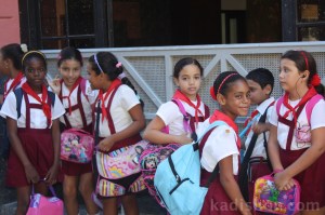 Kübalı öğrenciler