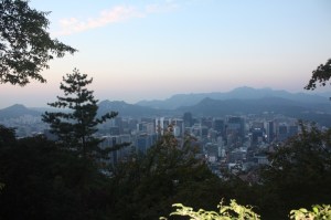 Namsan Tepesi ve Kulesi