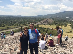 Teotihuacan - Ay ve Güneş piramitleri